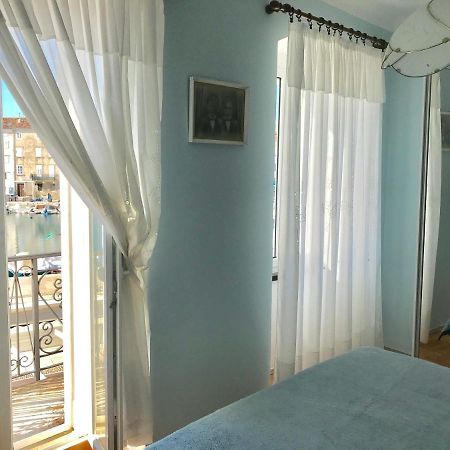Apartment Duncovich Cres Bagian luar foto